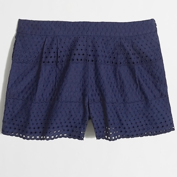 J Crew Navy Eyelet Women's Shorts - Picture 1 of 3